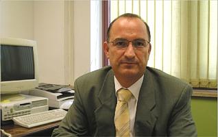 Eduard Cerezuelo seguirà essent director dels aeroports de l'est, però abandonarà Girona. <br />